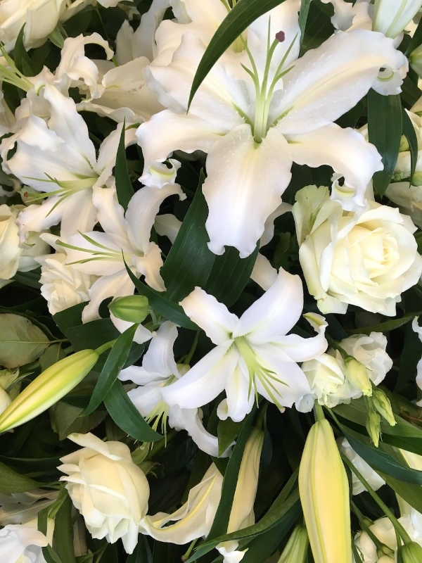 Lily casket spray