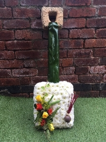 Garden spade floral tribute